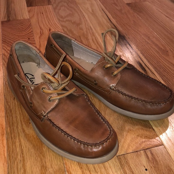 clarks leather boat shoes